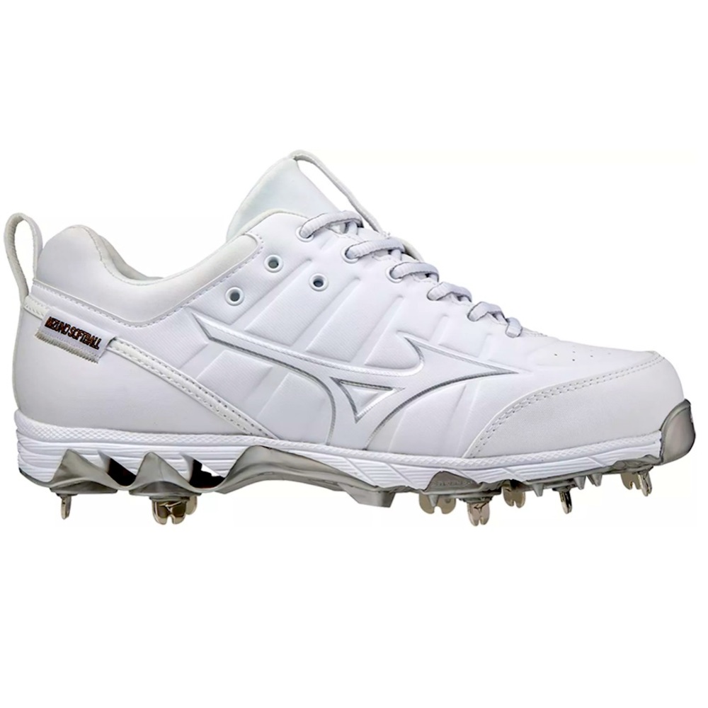 Brand: Mizuno | Size: 5 | Color: White